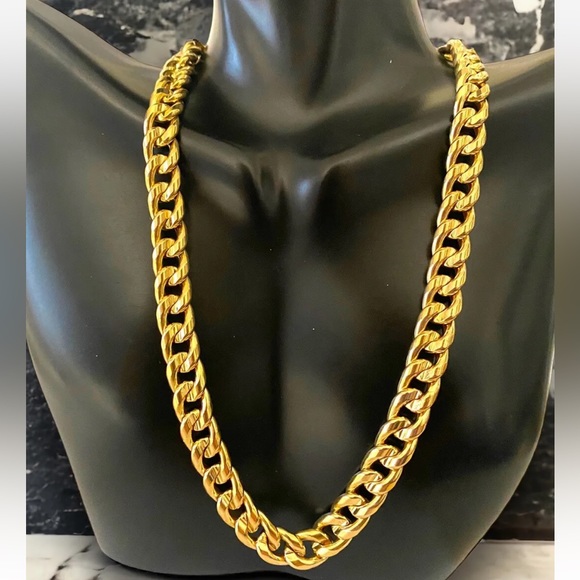 Jewelry - ***SOLD*** Italy 14k Gold 8mm Curb Link 16” Chain Necklace GORGEOUS!